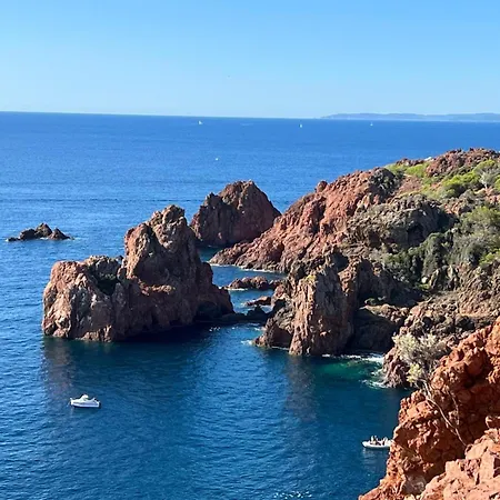 Appartement Vue Au Calme Dans Le Hameau De Cap Estérel, Agay - Saint-raphaël