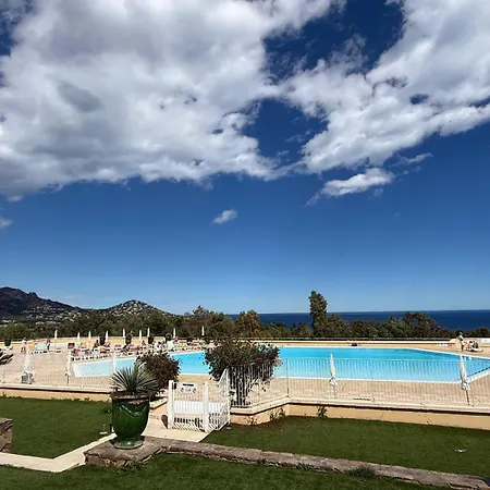 Vue Au Calme Dans Le Hameau De Cap Estérel, Agay - Saint-raphaël